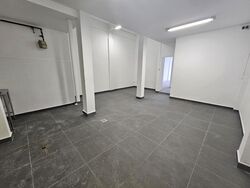 Race Course Road (D8), Retail #515200391